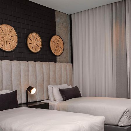 The Urban Hotel ルサカ エクステリア 写真