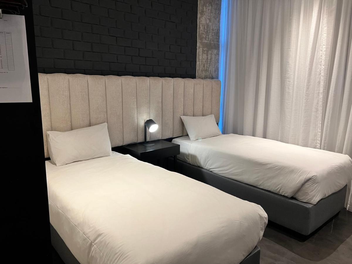 The Urban Hotel ルサカ エクステリア 写真
